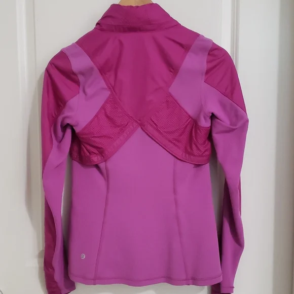 Lululemon Kanto Catch Me Run Jacket - Picture 4 of 4